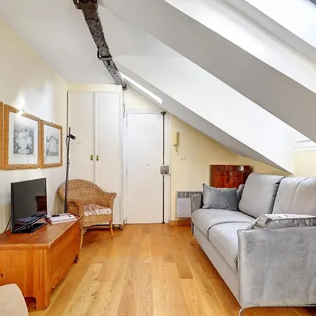 Bnbnook - Chic & 1br - Walk To Notre-dame Apartment